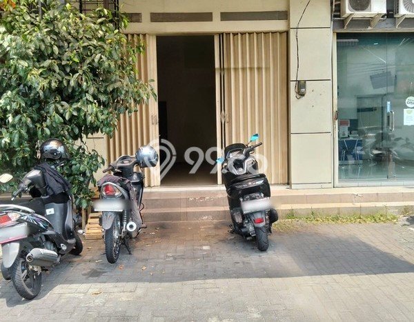 Ruko Disewa di Pakualaman, Yogyakarta, LT 74m2 / LB 84m2 Ruko Disewa di Pakualaman, Yogyakarta, LT 74m2 / LB 84m2