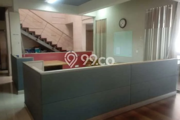 Hunian Modern Disewakan 4 Kamar di Kebayoran Baru Bisa Nego Hunian Modern Disewakan 4 Kamar di Kebayoran Baru Bisa Nego