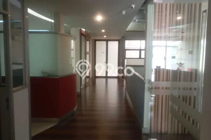 Hunian Modern Disewakan 4 Kamar di Kebayoran Baru Bisa Nego Hunian Modern Disewakan 4 Kamar di Kebayoran Baru Bisa Nego