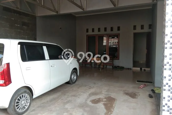 Rumah Modern Cantik 3 KT Bisa Langsung Pindah di Mundu Rumah Modern Cantik 3 KT Bisa Langsung Pindah di Mundu