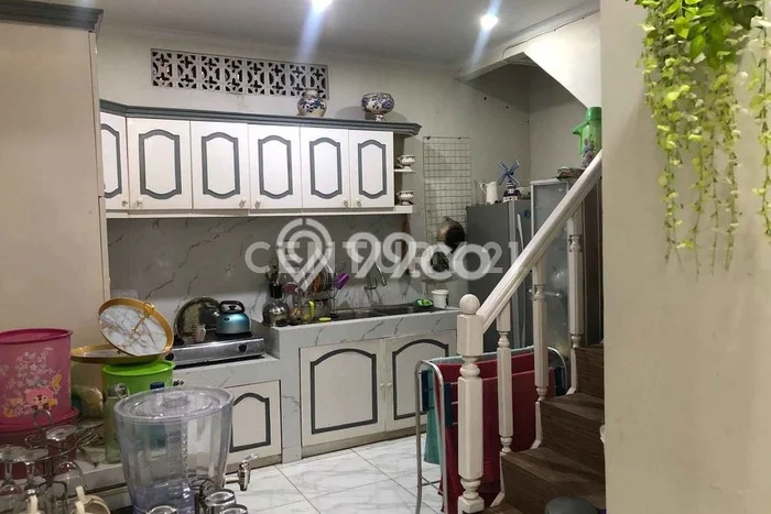 Rumah Terawat 3 KT 2 KM di Lemahabang, Cirebon Rumah Terawat 3 KT 2 KM di Lemahabang, Cirebon
