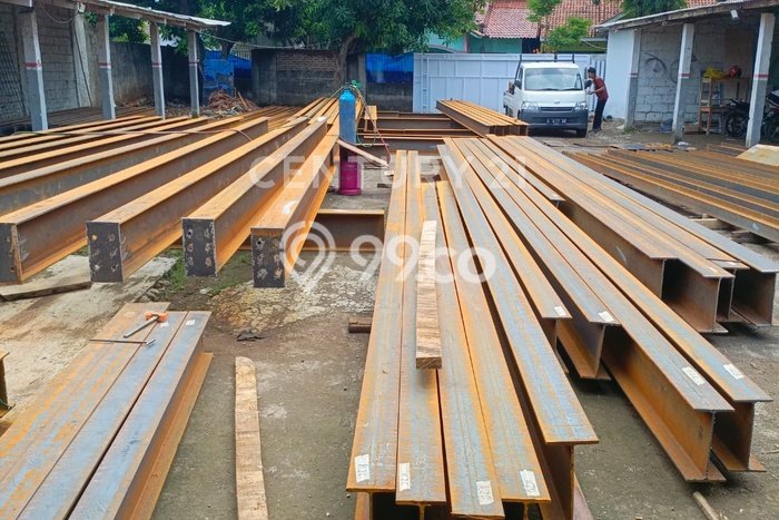 Disewakan Gudang komersial di Dukupuntang luas bangunan 700m2 Disewakan Gudang komersial di Dukupuntang luas bangunan 700m2