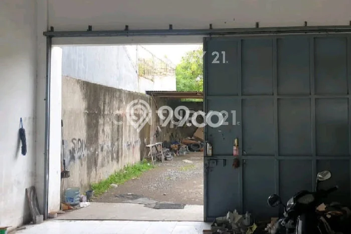 FOR RENT! Ruko di Cirebon Kota Cocok untuk Bisnis 187m2 FOR RENT! Ruko di Cirebon Kota Cocok untuk Bisnis 187m2