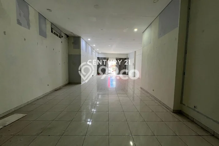 Untuk Disewa Ruko di Kejaksan Cirebon LT 130m2, LB 130m2 Untuk Disewa Ruko di Kejaksan Cirebon LT 130m2, LB 130m2