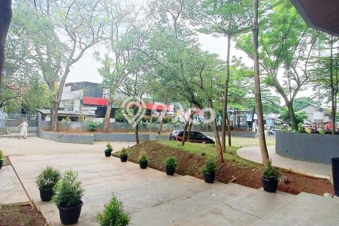 Dijual Tanah Lokasi Bintaro, Jakarta Selatan Seluas 8258m2 Dijual Tanah Lokasi Bintaro, Jakarta Selatan Seluas 8258m2