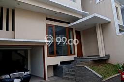 Jual Rumah Strategis Bagus Punya 4 KT di Ciputat Timur Tangerang Selatan SHM Jual Rumah Strategis Bagus Punya 4 KT di Ciputat Timur Tangerang Selatan SHM