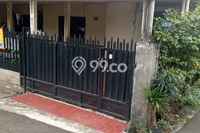 Dijual Rumah 3 Kamar Lokasi Strategis Bagus dan Strategis di Ciputat Timur Dijual Rumah 3 Kamar Lokasi Strategis Bagus dan Strategis di Ciputat Timur