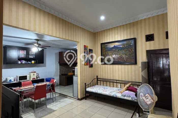 Rumah Asri Medan Perjuangan, Area Sejuk - LT 210m² Rumah Asri Medan Perjuangan, Area Sejuk - LT 210m²