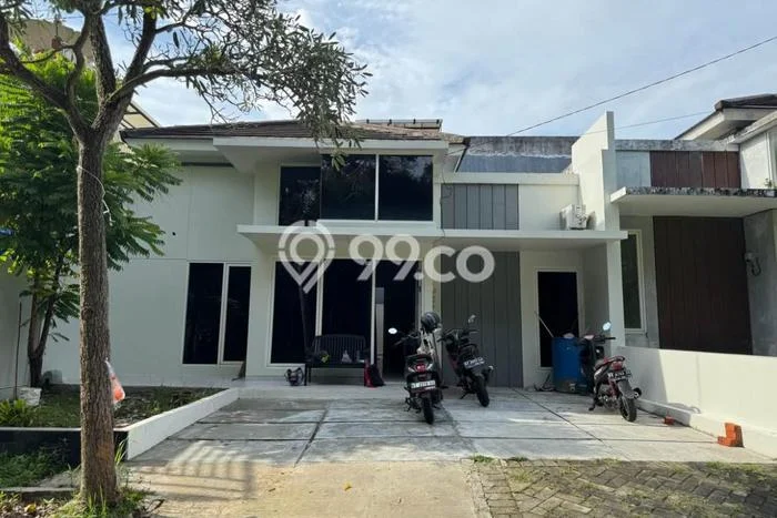 Rumah Terawat kawasan , Balikpapan, Luas 135m2m² LB 81m2m² HARGA MENARIK! Rumah Terawat kawasan , Balikpapan, Luas 135m2m² LB 81m2m² HARGA MENARIK!