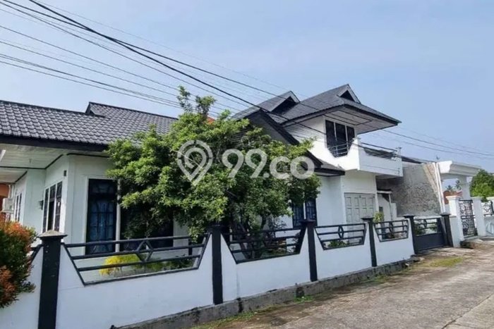 Rumah Strategis Koto Tangah, Padang, Luas 214m² Bangunan 150m² Rumah Strategis Koto Tangah, Padang, Luas 214m² Bangunan 150m²