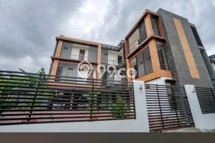 Hotel Area Bisnis Kawasan Ilir Barat I, Luas 336m2m², Mainroad Hotel Area Bisnis Kawasan Ilir Barat I, Luas 336m2m², Mainroad