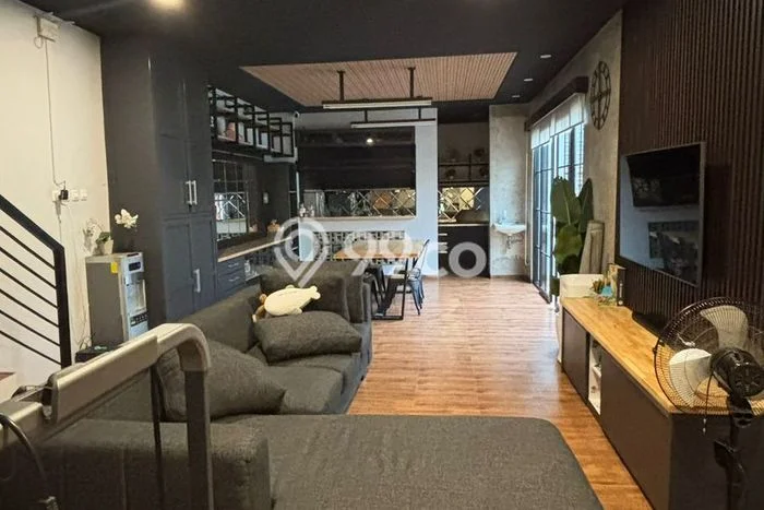 Rumah Modern Cantik 4 KT Siap Huni di Sail Rumah Modern Cantik 4 KT Siap Huni di Sail