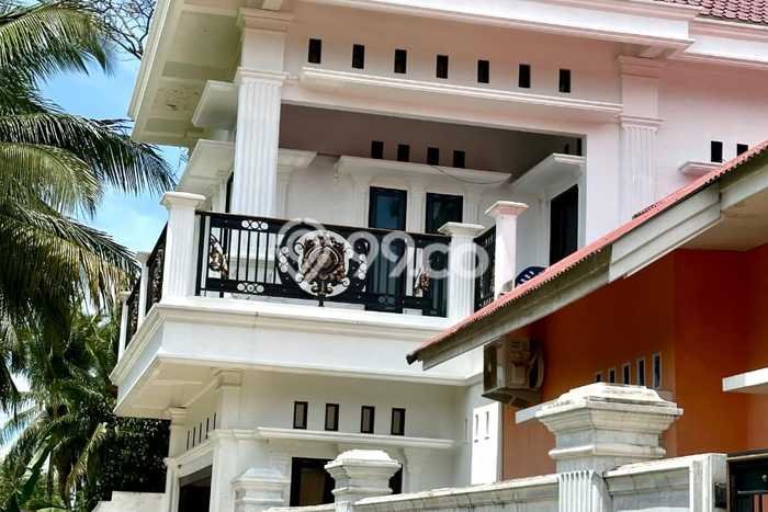 For Sale Rumah 4 Kamar Lokasi Strategis Nyaman dan Strategis di Kubung For Sale Rumah 4 Kamar Lokasi Strategis Nyaman dan Strategis di Kubung