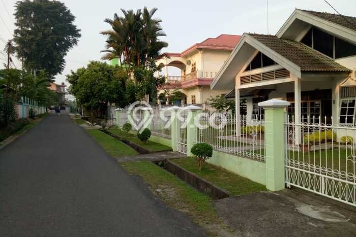 For Sale Rumah 3 Kamar Lokasi Ideal Bagus dan Strategis di Kota Baru For Sale Rumah 3 Kamar Lokasi Ideal Bagus dan Strategis di Kota Baru