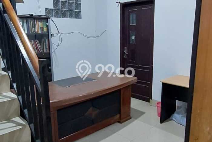Rumah Terawat LT 128m² / LB 230m² di Kawasan Bisnis Rappocini, Makassar Rumah Terawat LT 128m² / LB 230m² di Kawasan Bisnis Rappocini, Makassar