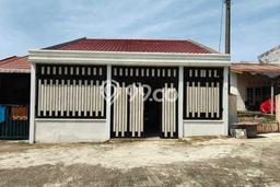 Rumah Modern Cantik 4 Kamar Bisa Langsung Pindah di Lubuk Kilangan Rumah Modern Cantik 4 Kamar Bisa Langsung Pindah di Lubuk Kilangan