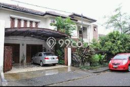 Rumah di Ciputat Timur, Tangerang Selatan, Luas 444m² LB 450m² Rumah di Ciputat Timur, Tangerang Selatan, Luas 444m² LB 450m²