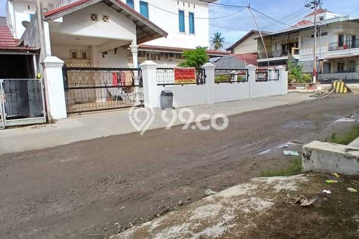 Rumah Modern Minimalis 5 Kamar Bisa Langsung Pindah di Nanggalo Rumah Modern Minimalis 5 Kamar Bisa Langsung Pindah di Nanggalo
