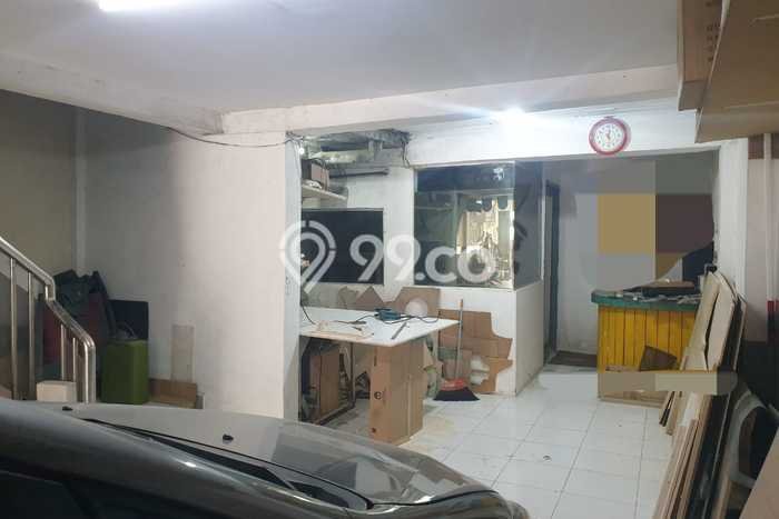Ruko Bagus Dijual LB 300m2 Lokasi Strategis Jakarta Barat Area Cocok untuk Berbisnis Ruko Bagus Dijual LB 300m2 Lokasi Strategis Jakarta Barat Area Cocok untuk Berbisnis