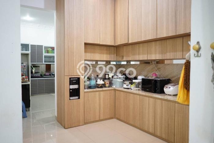 Best Deal Hunian Premium Ideal dan Luas di Kebon Jeruk, Jakarta Barat Best Deal Hunian Premium Ideal dan Luas di Kebon Jeruk, Jakarta Barat