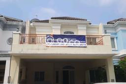Rumah Nyaman di Kelapa Gading, Jakarta Utara, LT 161m² Bangunan 120m² Rumah Nyaman di Kelapa Gading, Jakarta Utara, LT 161m² Bangunan 120m²