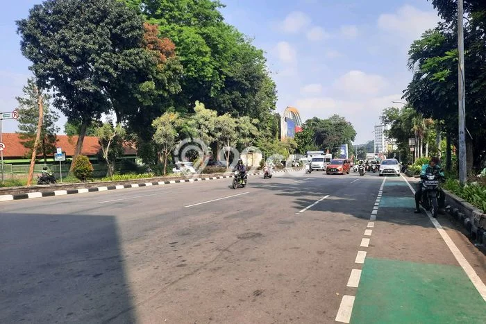 Komersial Disewakan Lokasi Bogor Selatan Bogor Harga Spesial! Komersial Disewakan Lokasi Bogor Selatan Bogor Harga Spesial!