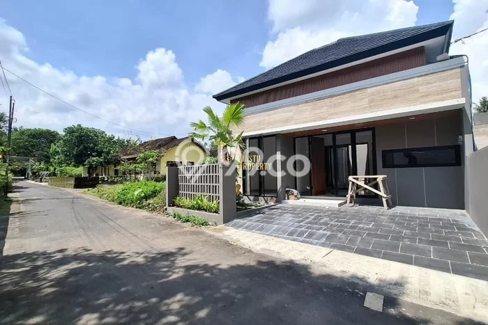 Dijual Rumah Strategis Bagus Punya 3 KT di Sleman Sleman SHM Dijual Rumah Strategis Bagus Punya 3 KT di Sleman Sleman SHM