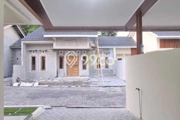 Rumah Modern Minimalis 3 Kamar Siap Huni di Kalasan Rumah Modern Minimalis 3 Kamar Siap Huni di Kalasan