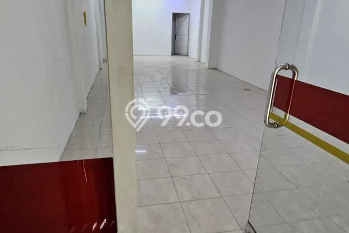 Ruko Disewakan di Kawasan Ramai BSD, Tangerang Selatan Ruko Disewakan di Kawasan Ramai BSD, Tangerang Selatan
