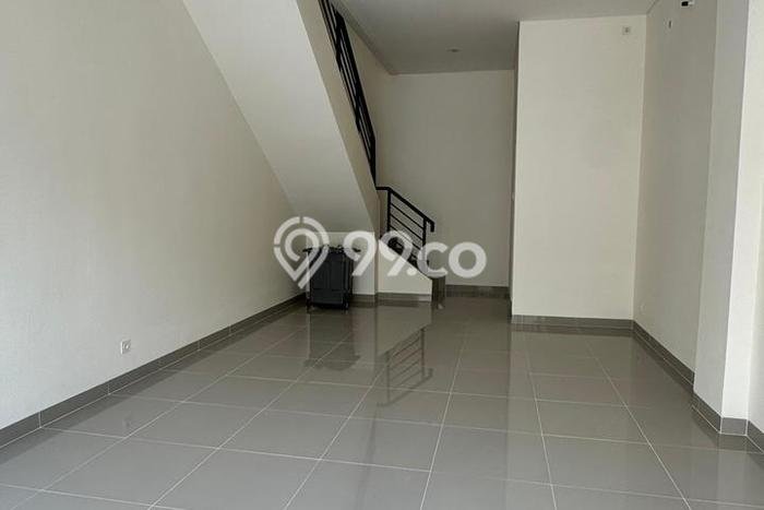 Unit Ruko Disewakan di Gading Serpong di Area Ramai & Strategis Unit Ruko Disewakan di Gading Serpong di Area Ramai & Strategis