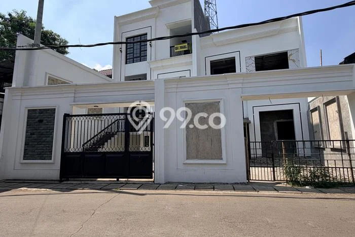 Dijual Hunian Rumah Terawat 5 KT di Cinere, Jakarta Selatan Dijual Hunian Rumah Terawat 5 KT di Cinere, Jakarta Selatan