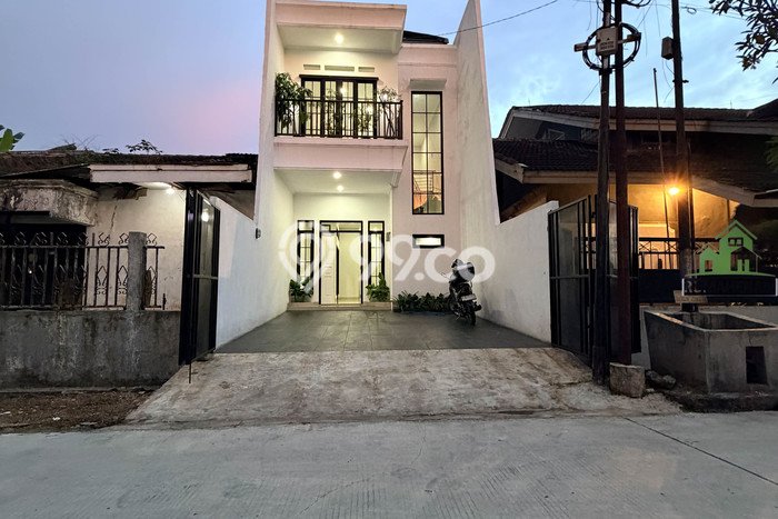 Jual Rumah Modern 4 KT di Krukut, Depok Jual Rumah Modern 4 KT di Krukut, Depok