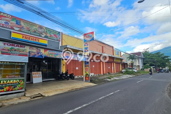 Unit Ruko Dijual di Ungaran Timur Semarang 70m2 Unit Ruko Dijual di Ungaran Timur Semarang 70m2