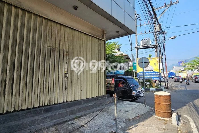 Tersedia Ruko Bisnis di Ungaran Barat Semarang Harga Sewa Menarik Bisa Nego Tersedia Ruko Bisnis di Ungaran Barat Semarang Harga Sewa Menarik Bisa Nego