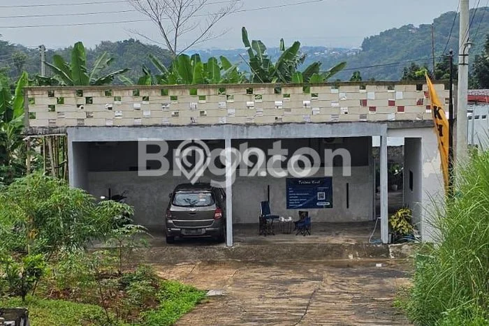 Komersial Dijual di Gunung Pati LT 241m2, LB 210m2 untuk Investasi Komersial Dijual di Gunung Pati LT 241m2, LB 210m2 untuk Investasi