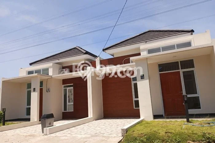 Rumah Modern Cantik 2 Kamar Siap Huni di Ungaran Barat Rumah Modern Cantik 2 Kamar Siap Huni di Ungaran Barat