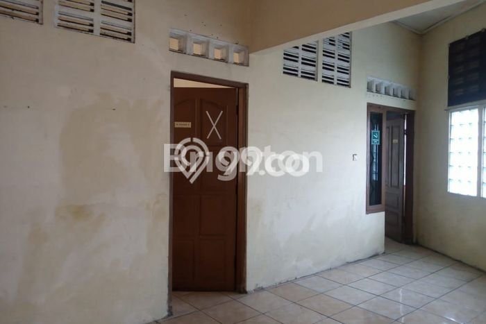 Disewakan Hunian Konsep Modern di Semarang Barat Semarang dengan 6 KT Disewakan Hunian Konsep Modern di Semarang Barat Semarang dengan 6 KT