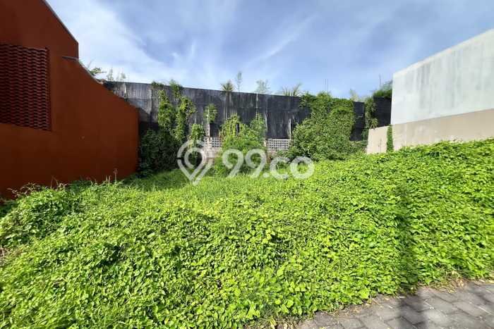Tanah Dijual Area Strategis di Pererenan Badung 300m2 Tanah Dijual Area Strategis di Pererenan Badung 300m2