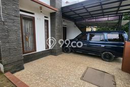 Rumah Asri area Arcamanik, 2 KM, Area Strategis, Luas 147m2m² LB 170m2m² Rumah Asri area Arcamanik, 2 KM, Area Strategis, Luas 147m2m² LB 170m2m²