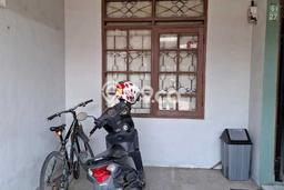 Rumah di Margaasih, Bandung, Luas 90m2m² LB 70m2m² - JUAL CEPAT! Rumah di Margaasih, Bandung, Luas 90m2m² LB 70m2m² - JUAL CEPAT!