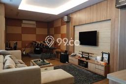 Rumah Elit Modern Tanpa Renovasi di Kopo Bandung Rumah Elit Modern Tanpa Renovasi di Kopo Bandung