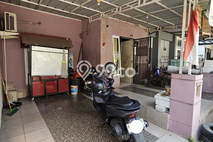 Rumah Modern 3 KT di Graha Raya Bintaro Tangerang Selatan Unfurnished Rumah Modern 3 KT di Graha Raya Bintaro Tangerang Selatan Unfurnished