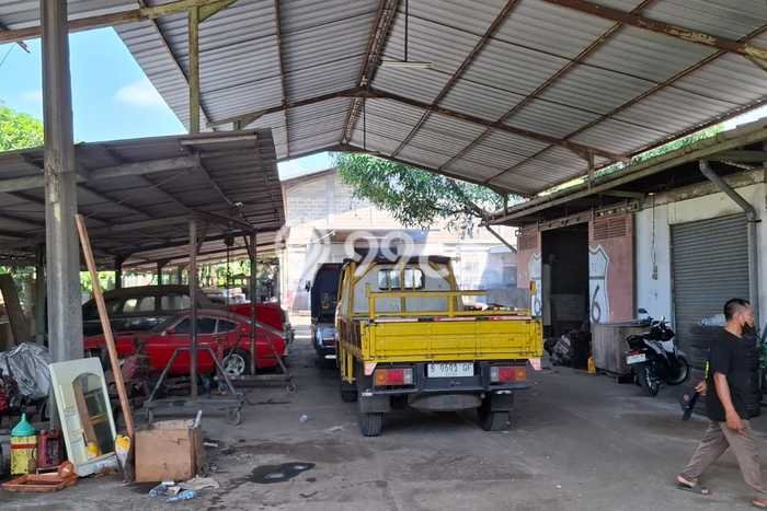 Gudang Disewa di Tangerang dengan LB 1100m2 Area Komersial Ramai Gudang Disewa di Tangerang dengan LB 1100m2 Area Komersial Ramai