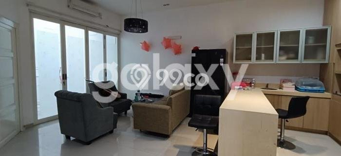 Rumah Disewakan Surabaya LT 119m2 LB 146m2 Area Pakuwon City Rumah Disewakan Surabaya LT 119m2 LB 146m2 Area Pakuwon City