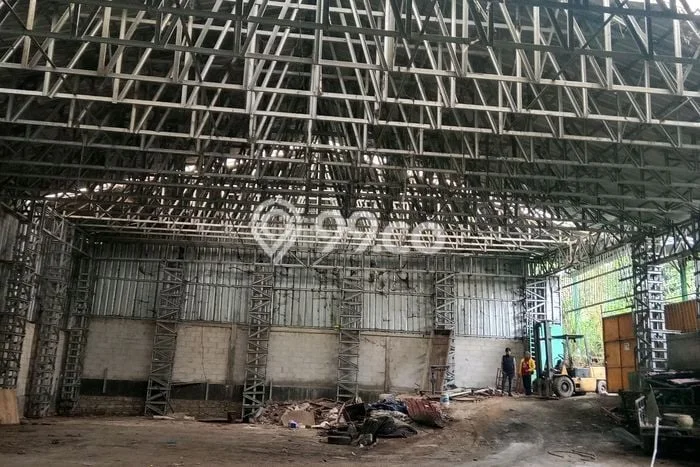 Gudang Dijual di Salatiga LT 1m2 & LB 2500m2 Lokasi Terbaik! Gudang Dijual di Salatiga LT 1m2 & LB 2500m2 Lokasi Terbaik!