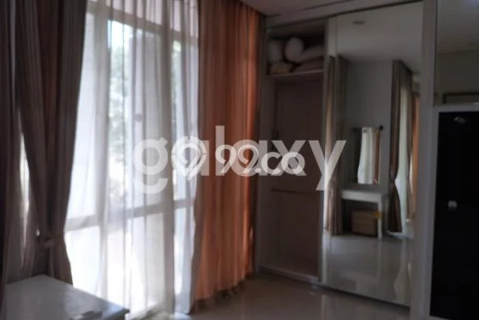 Rumah sewa siap pakai 3 KT di Pakuwon Indah, Surabaya Rumah sewa siap pakai 3 KT di Pakuwon Indah, Surabaya