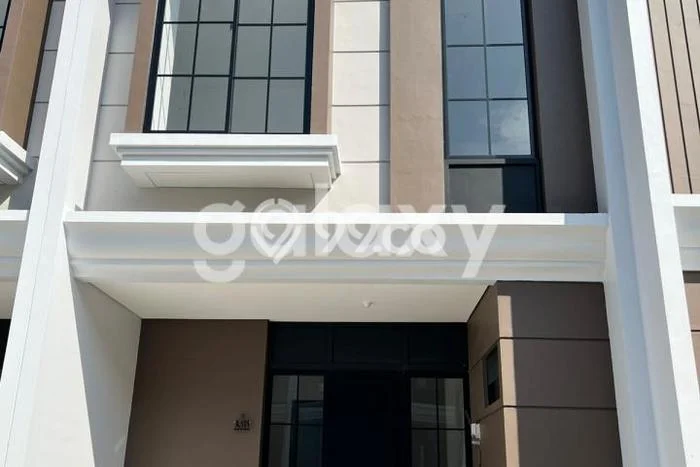 Jarang Ada! Rumah Sewa 2 Kamar Nyaman Siap Huni Pakuwon City Jarang Ada! Rumah Sewa 2 Kamar Nyaman Siap Huni Pakuwon City