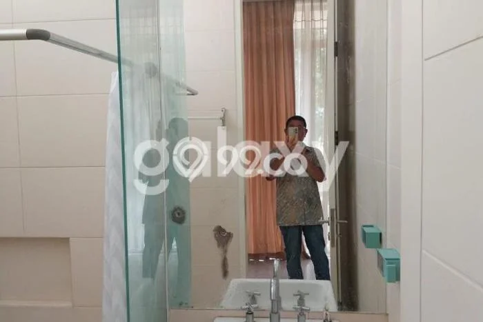 Rumah sewa siap pakai 3 KT di Pakuwon Indah, Surabaya Rumah sewa siap pakai 3 KT di Pakuwon Indah, Surabaya