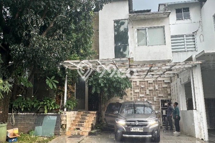 Rumah Eksklusif Dijual LT 200m2 di Cimanggis, Depok Rumah Eksklusif Dijual LT 200m2 di Cimanggis, Depok