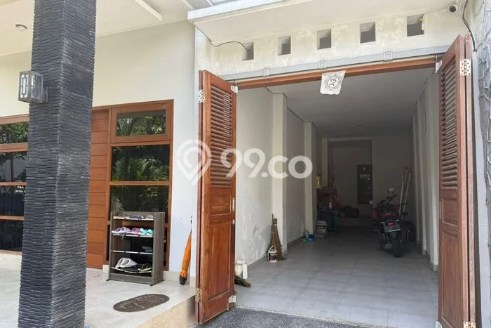 Ready to Use! Premium House LT 250m2 Desain Elegan di Kesiman Ready to Use! Premium House LT 250m2 Desain Elegan di Kesiman